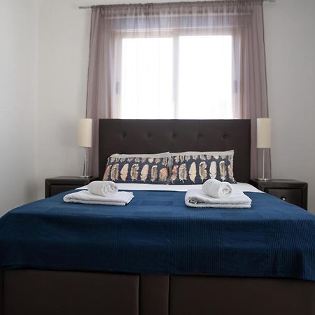 Palm Villa Ekaterina 4 Bdrmパラリムニ エクステリア 写真