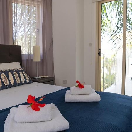 Palm Villa Ekaterina 4 Bdrmパラリムニ エクステリア 写真